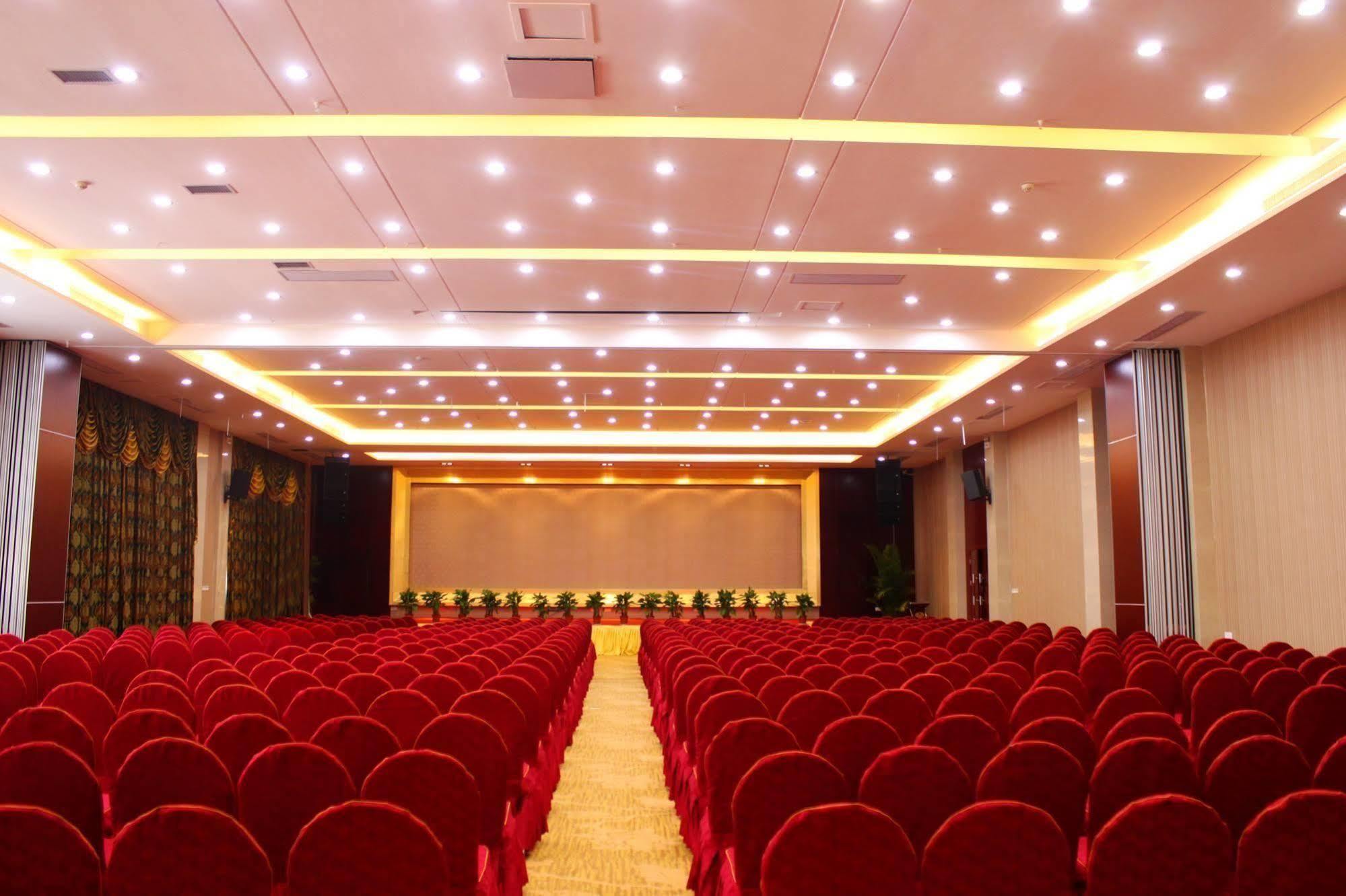 New Beacon Runfeng International Hotel Wuhan Eksteriør bilde